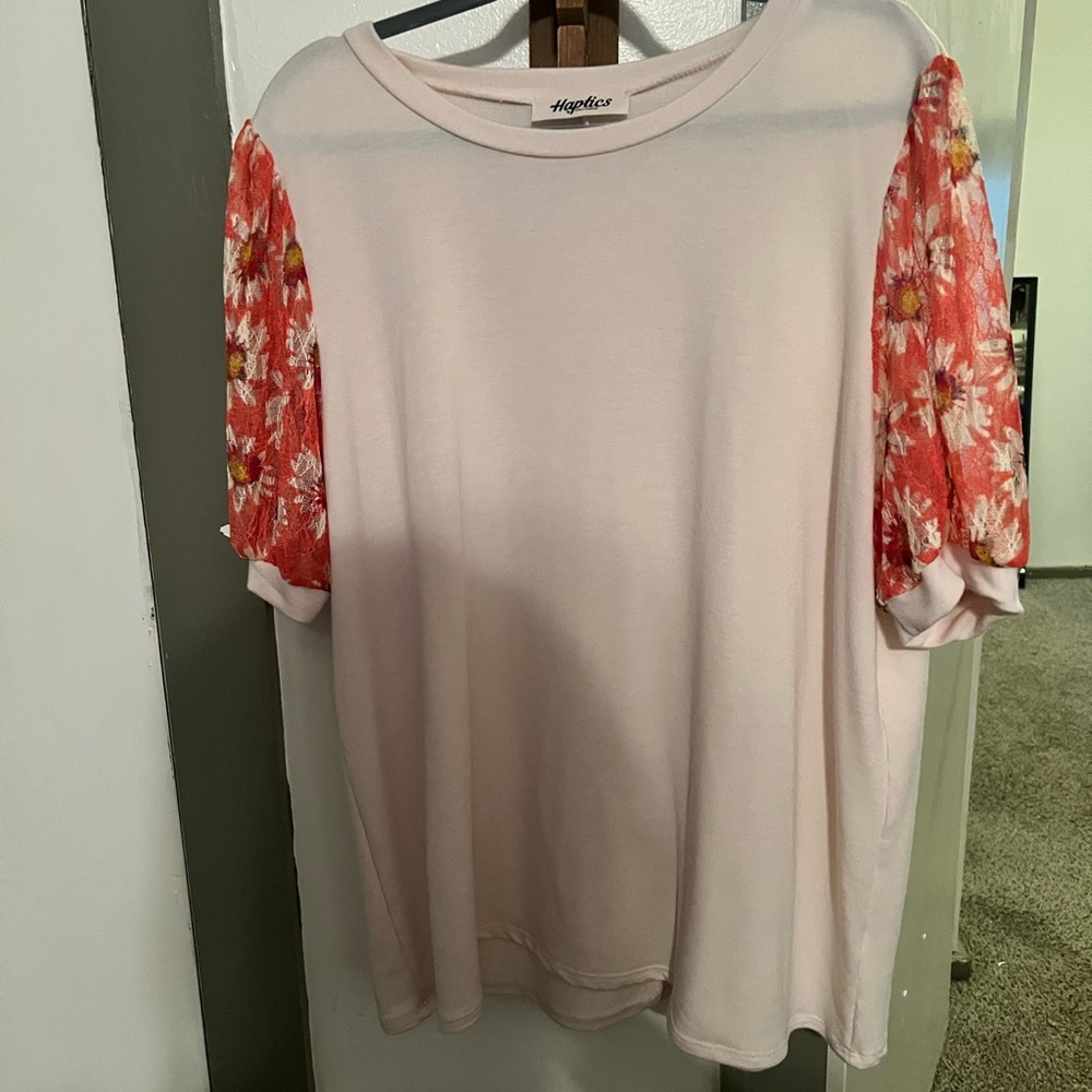 2X  Cream & Flower Print Short Sleeve